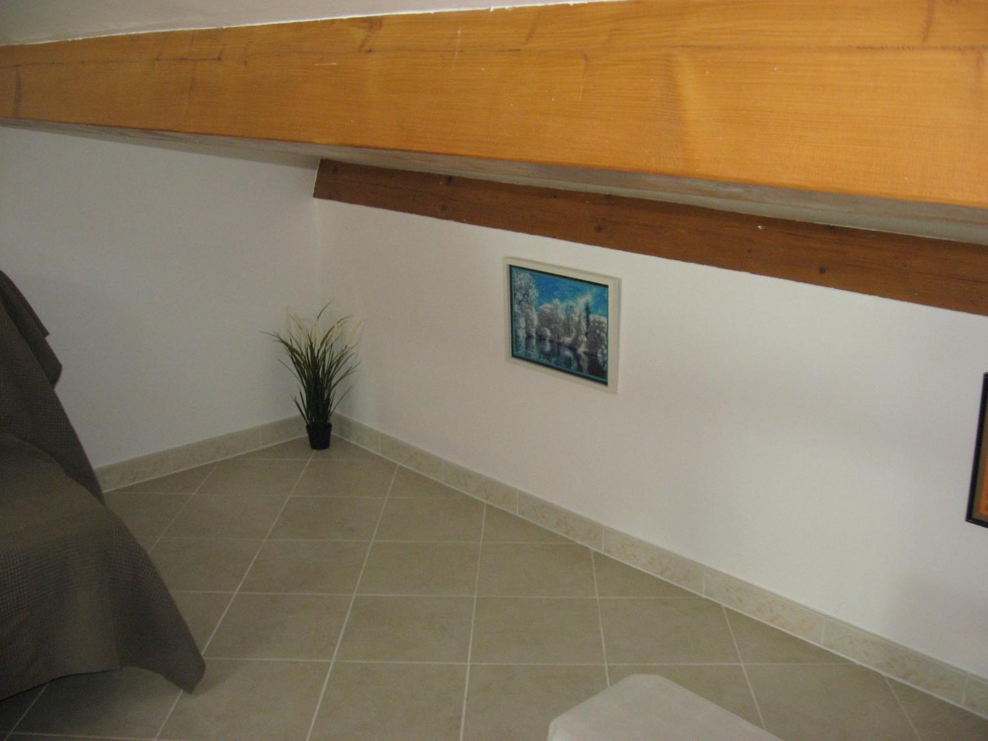 T 2 Avec Velux Sous Les Combes De 34 M2 Apartment La Londe-les-Maures Exterior photo